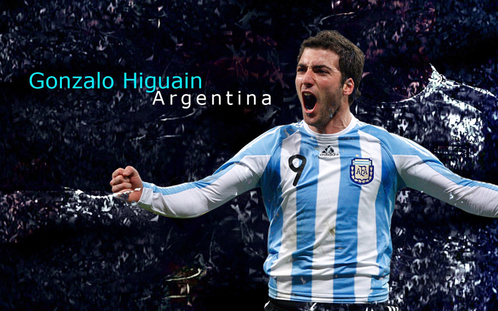 女足比赛球队团结一心，目标锁定胜利，女足拼搏